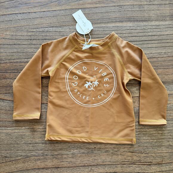 Rylee + Cru Rashguard Sunshirt - Size 18-24m - Picture 1 of 4